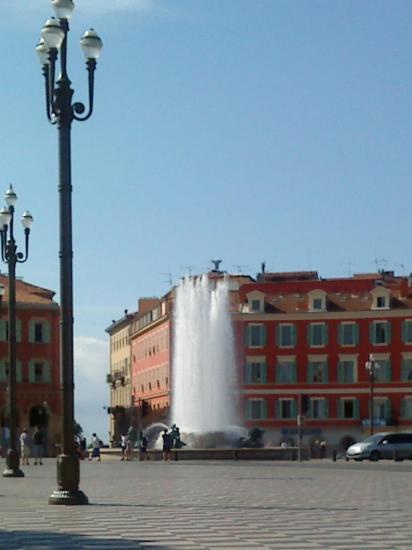 Fontaine de la Place Massena